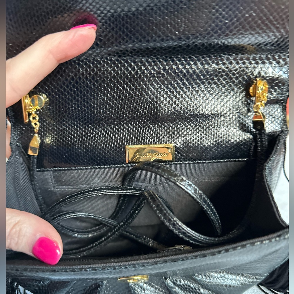 Authentic vintage Judith Leiber clutch - Picture 3 of 9